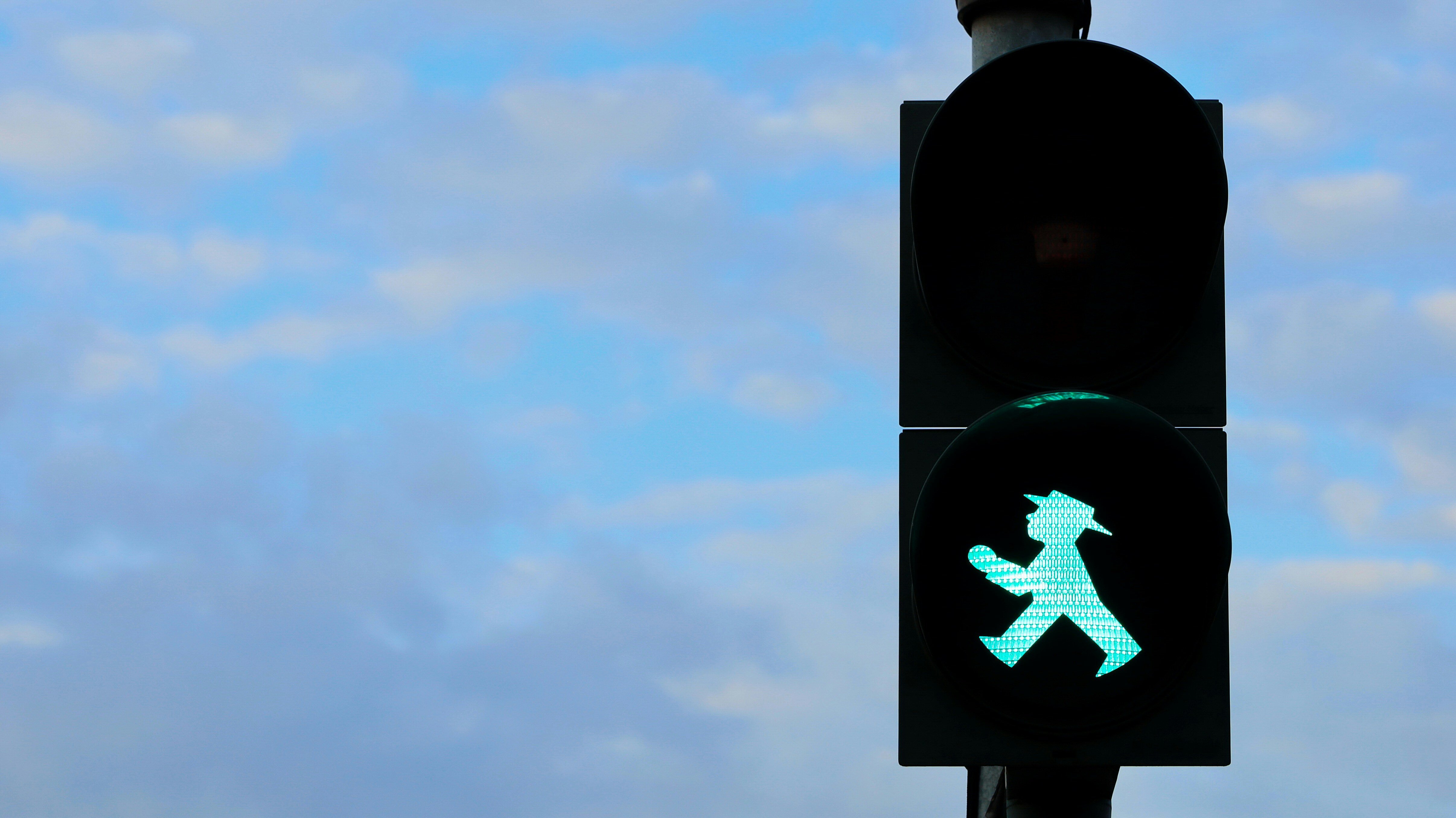 mark-konig-SP5odY8jGLA-unsplash